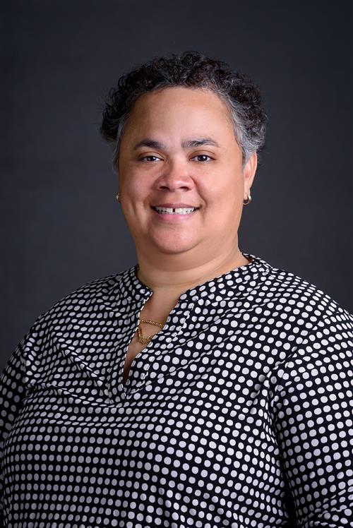 Amina Allen headshot