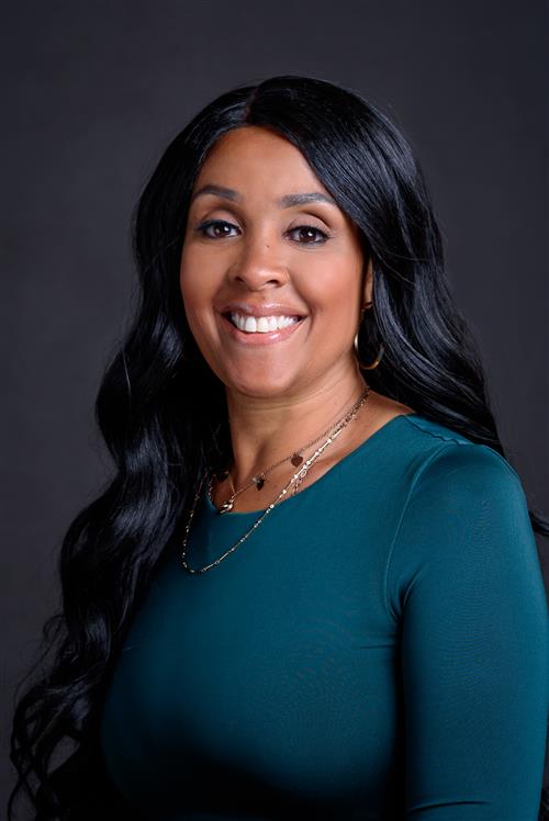 Terri Patterson headshot