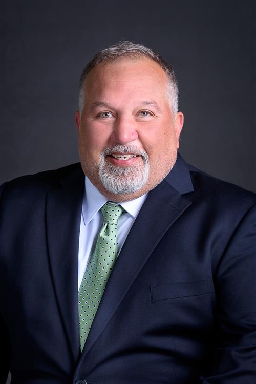 Gerald Vazquez headshot